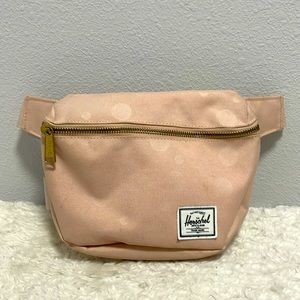 Herschel hip bag